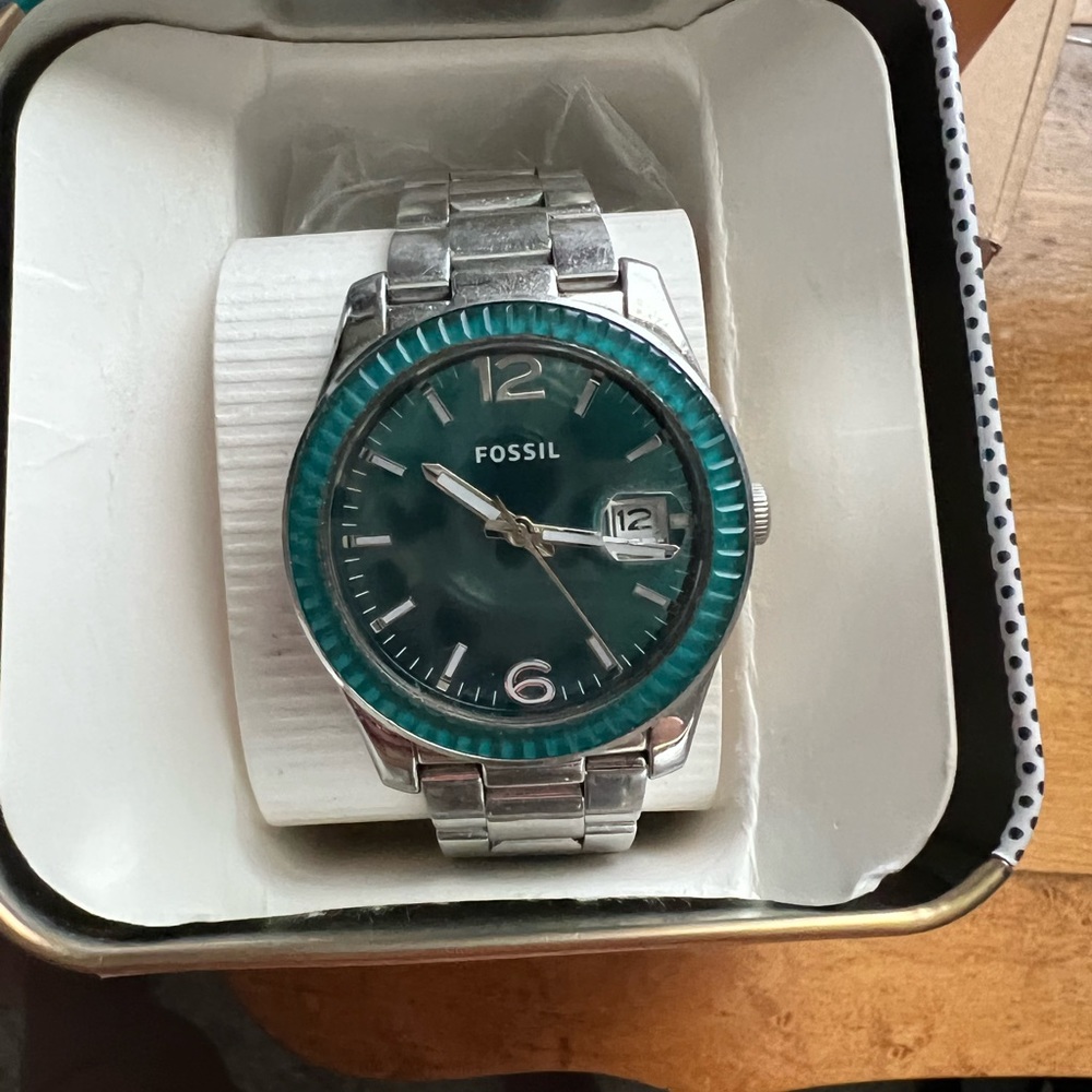 Fossil watch